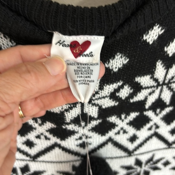 Heart & Heels Fair Isle Knit Dress Size Large NWT with Hat - Picture 4 of 14